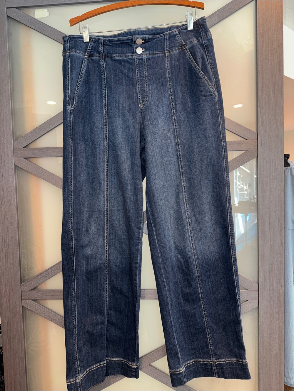 Chico’s Pull On Wide-Leg Dark Blue Jeans Size 2/12